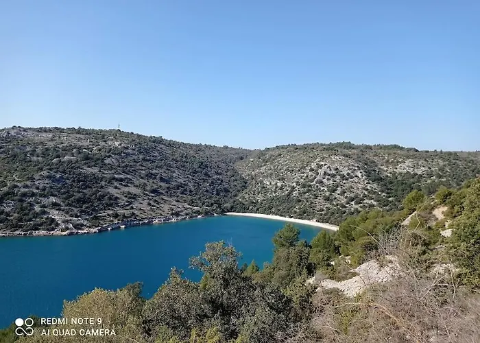 Tilia Villa Manjadvorci